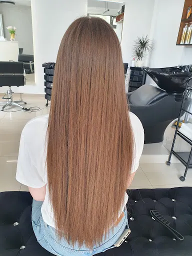 Salon fryzjerski Taja Shymanska